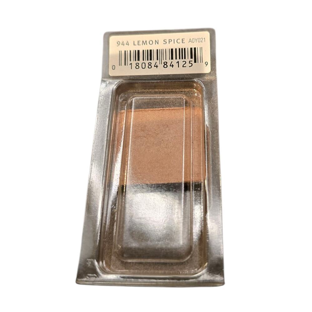 Aveda Petal Essence Single Eye Color 944 LEMON SPICE